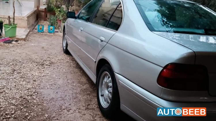 بي ام دبليو 520 2000