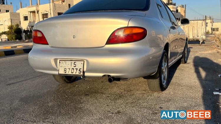 هيونداي افانتي 1995