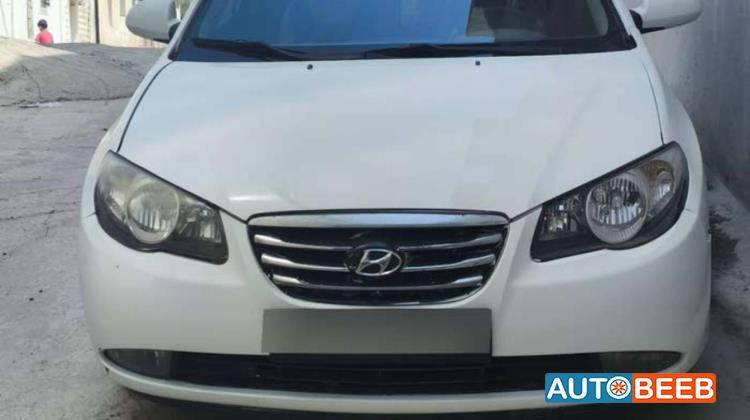 هيونداي افانتي 2010