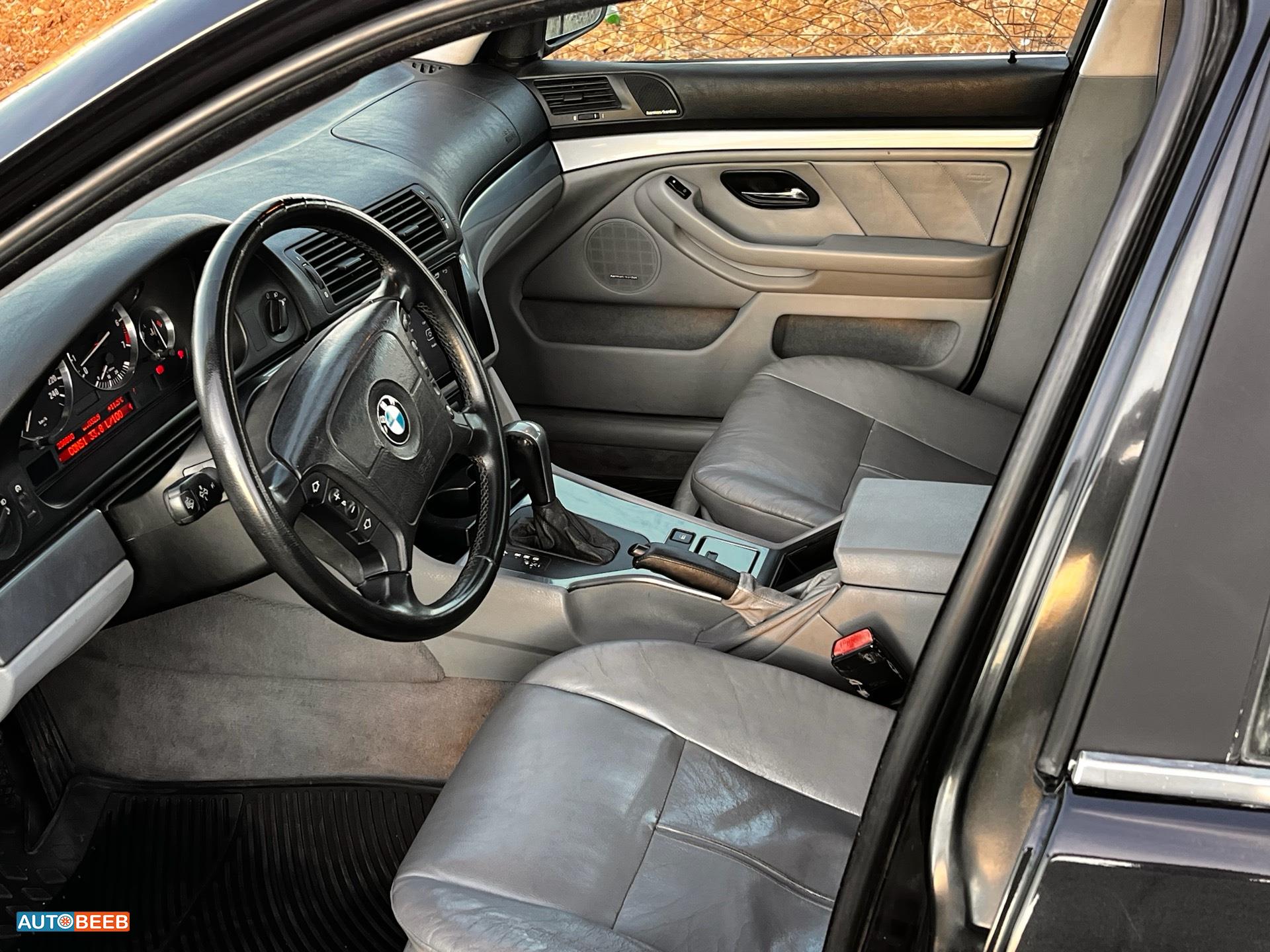 بي ام دبليو 525 2000