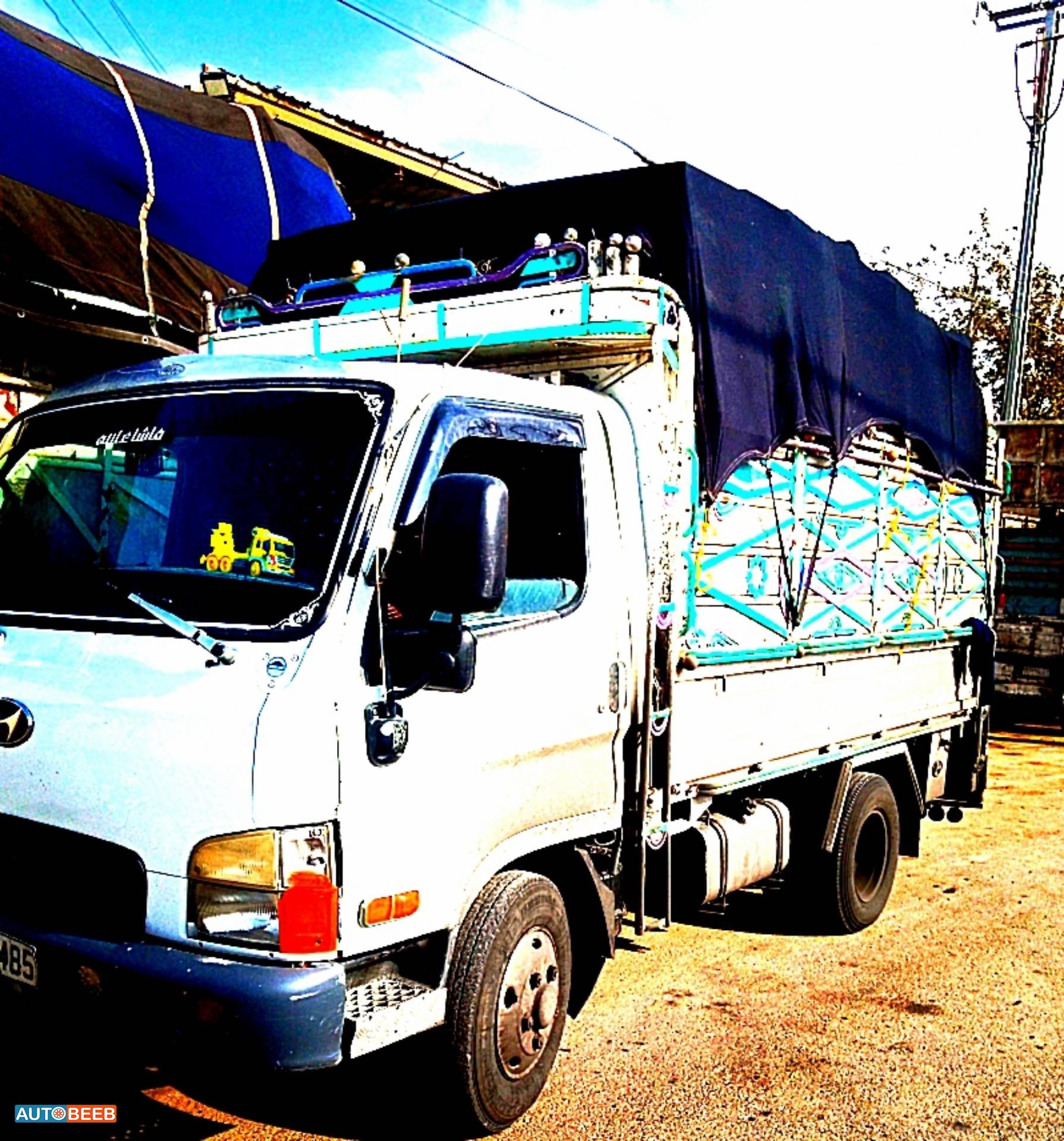 صندوق هيونداي 2005