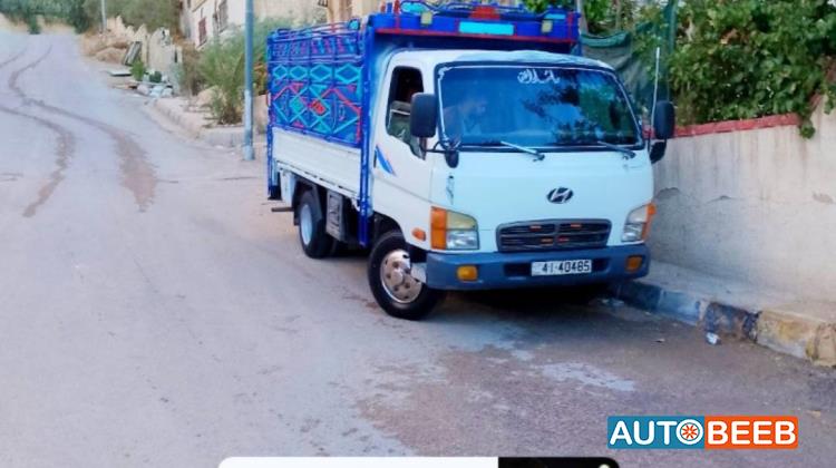 صندوق هيونداي 2005