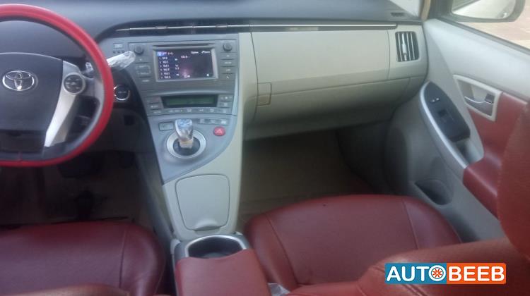 Toyota Prius 2013