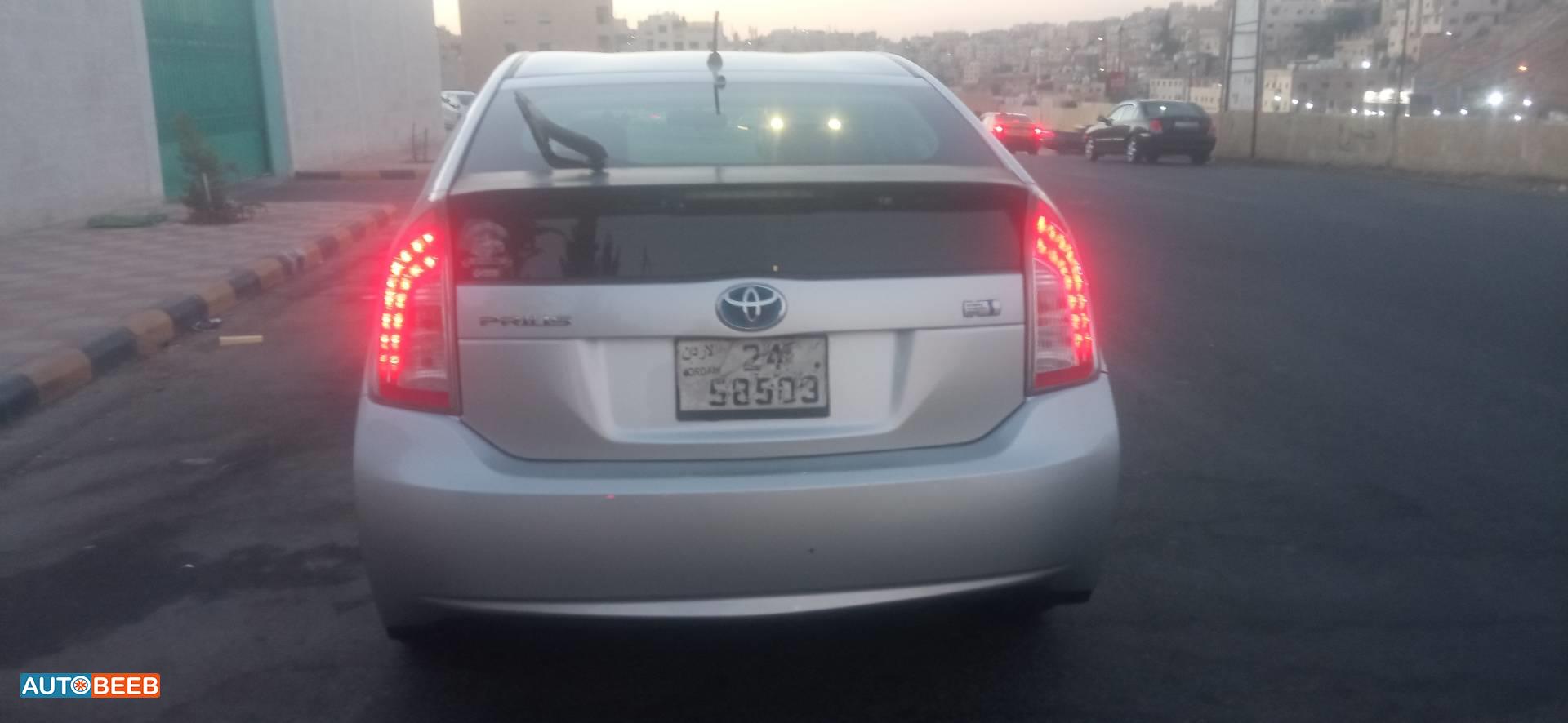 Toyota Prius 2013