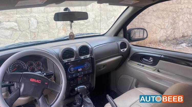 GMC Envoy 2004