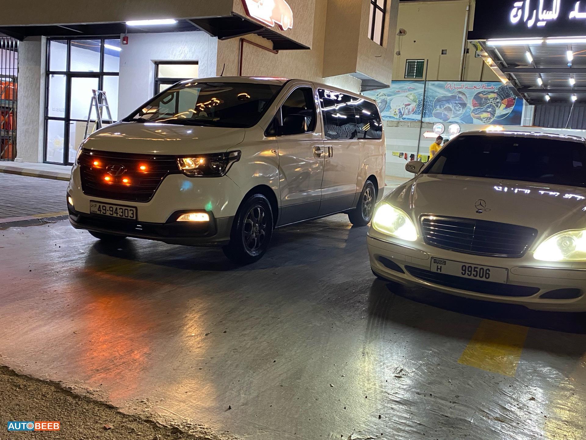 ميني باص هيونداي 2014