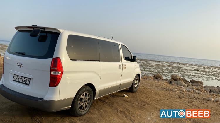 ميني باص هيونداي 2014