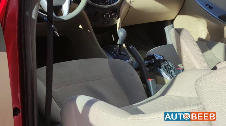 هيونداي اكسنت 2015