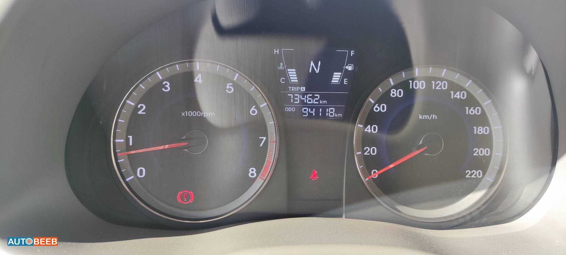 هيونداي اكسنت 2015