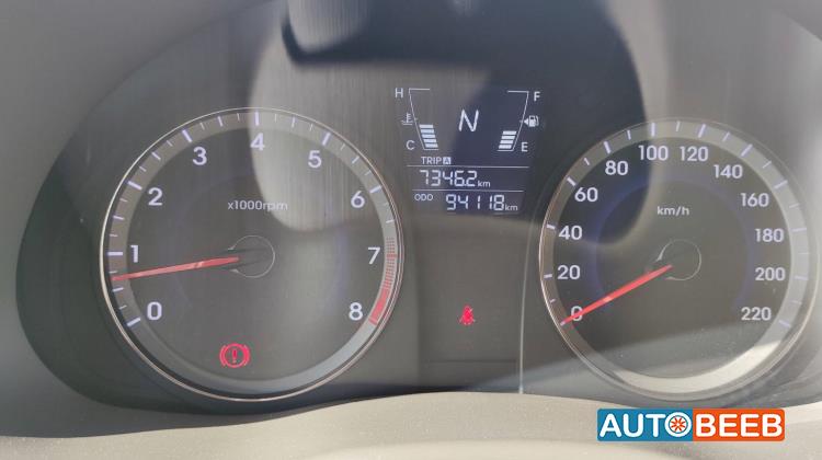 هيونداي اكسنت 2015