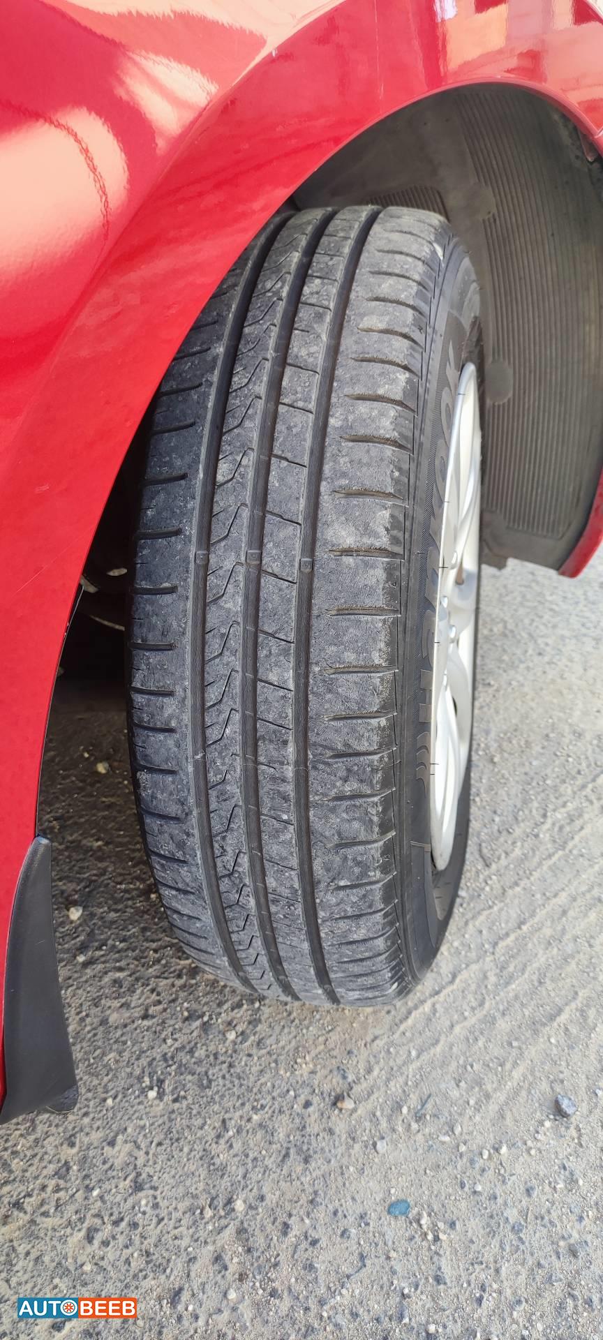 هيونداي اكسنت 2015