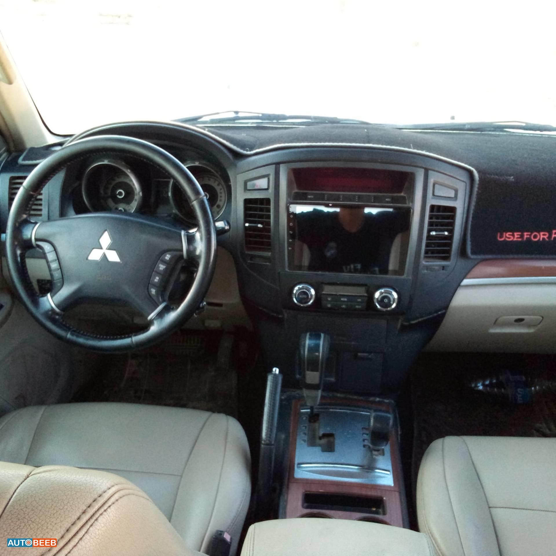 Mitsubishi Pajero 2007