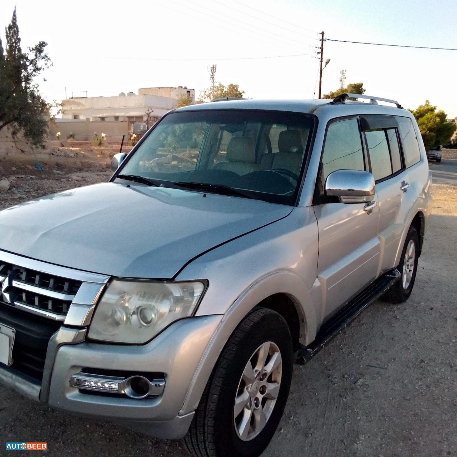 Mitsubishi Pajero 2007
