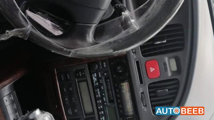 هيونداي افانتي 2004