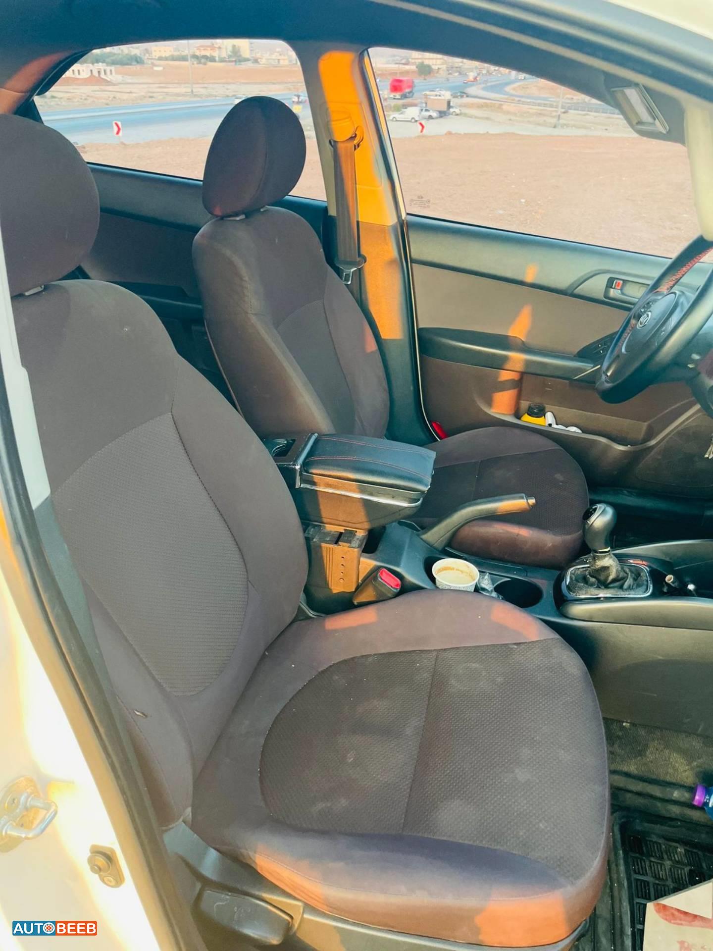 كيا سيراتو 2013