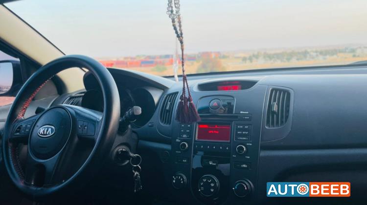 كيا سيراتو 2013