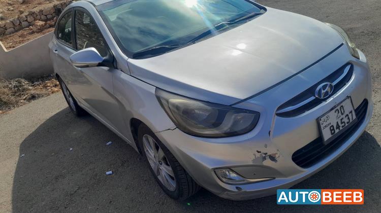 هيونداي اكسنت 2011