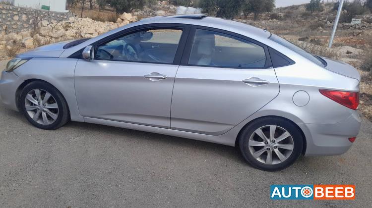 هيونداي اكسنت 2011