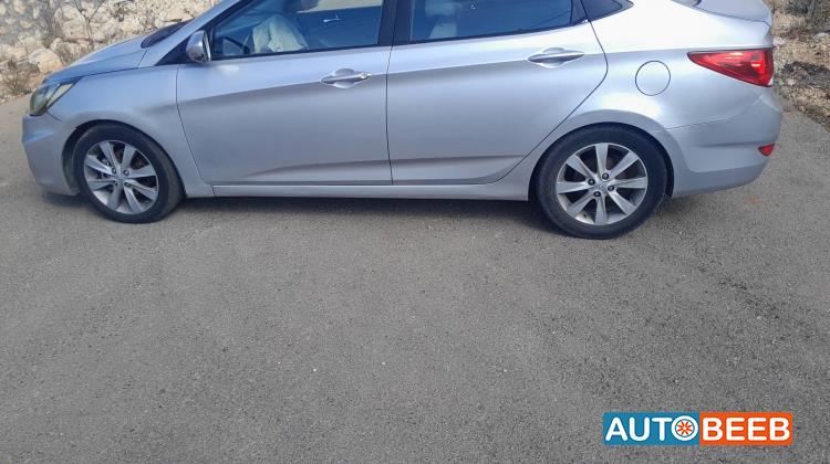 هيونداي اكسنت 2011