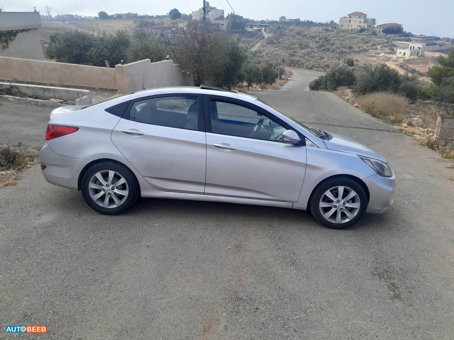 هيونداي اكسنت 2011