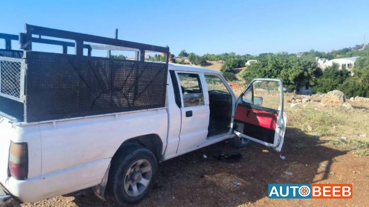 ميتسوبيشي L200 1988