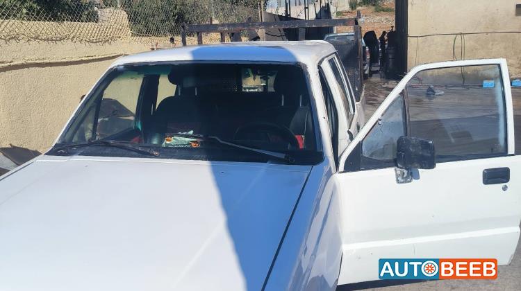 ميتسوبيشي L200 1988