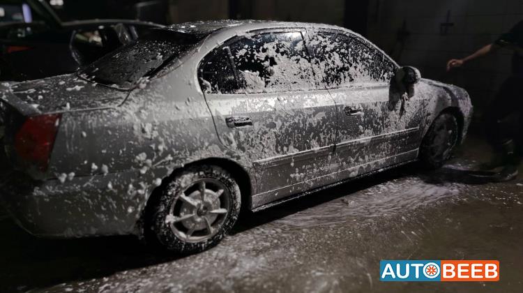 هيونداي افانتي 2004