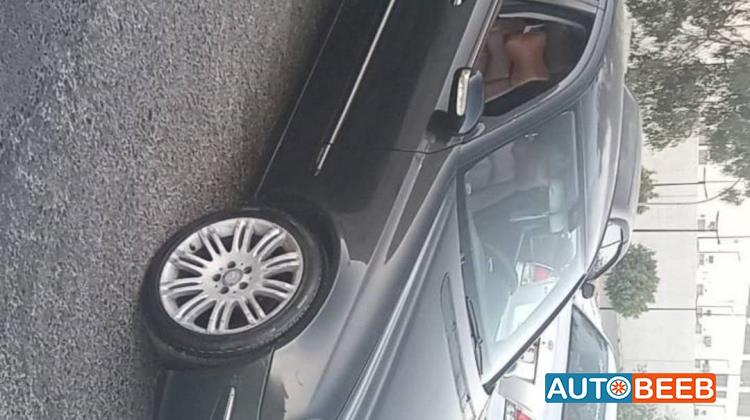 Mercedes Benz E240 2003