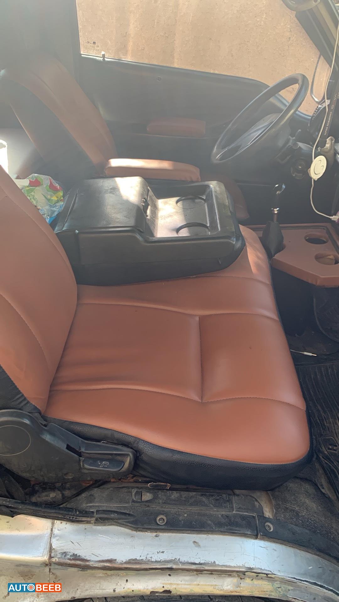 ميني باص هيونداي 1999