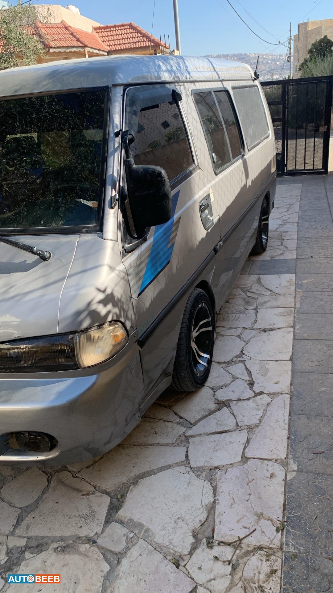 ميني باص هيونداي 1999