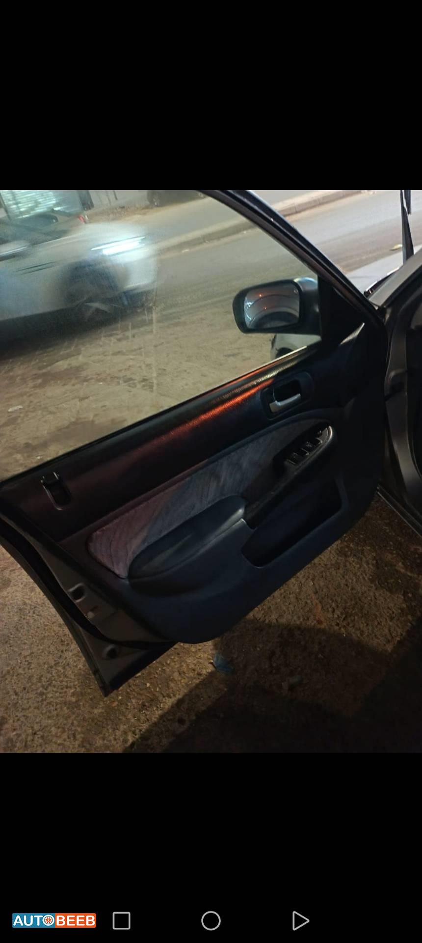 هوندا سيفيك 2001