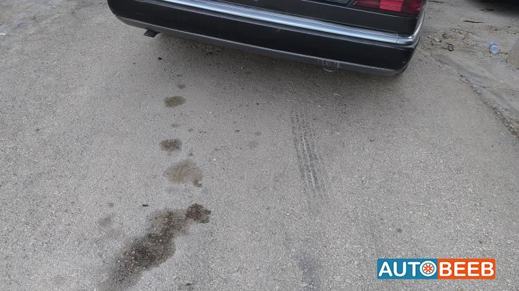 مرسيدس بنز E200 1992