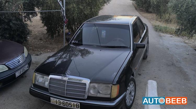 مرسيدس بنز E200 1992