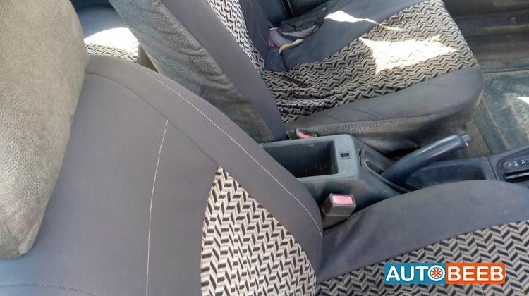 كيا سيفيا 1997