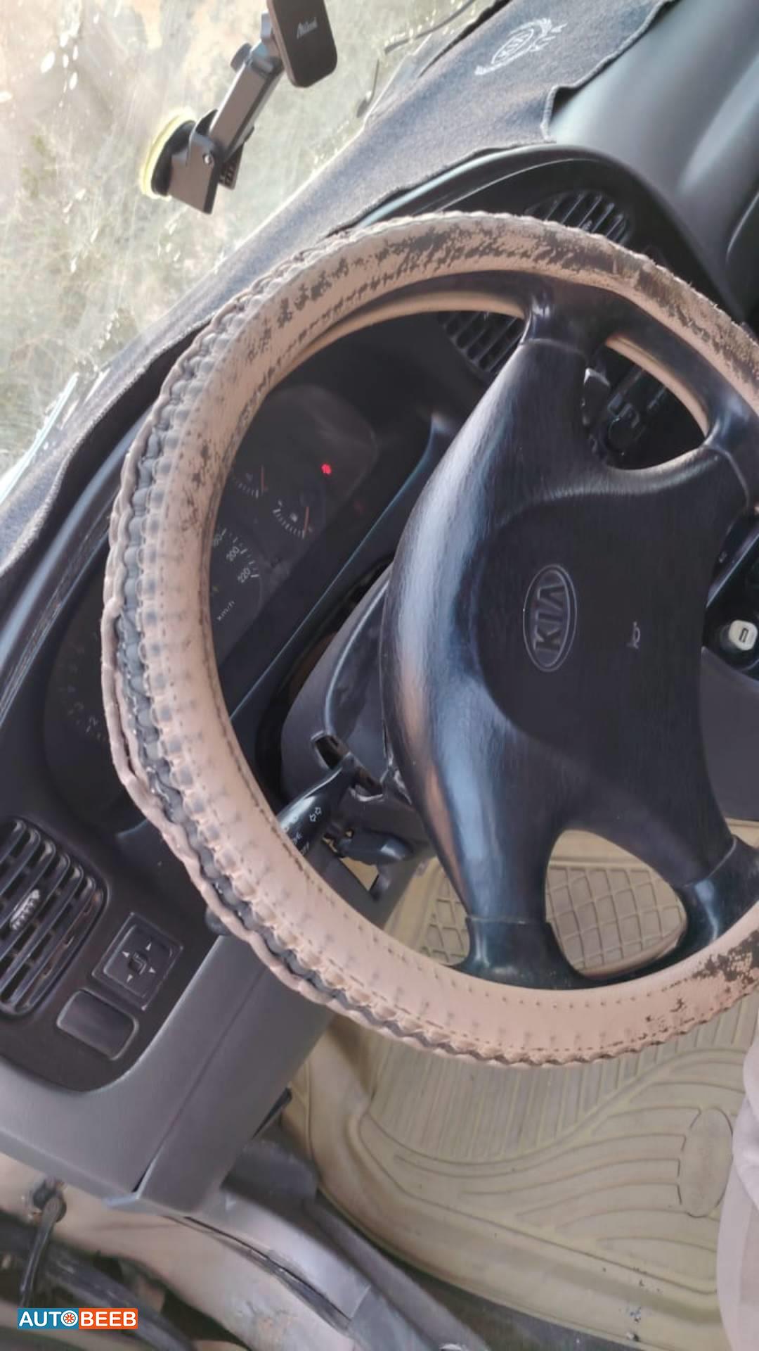 كيا سيفيا 1997