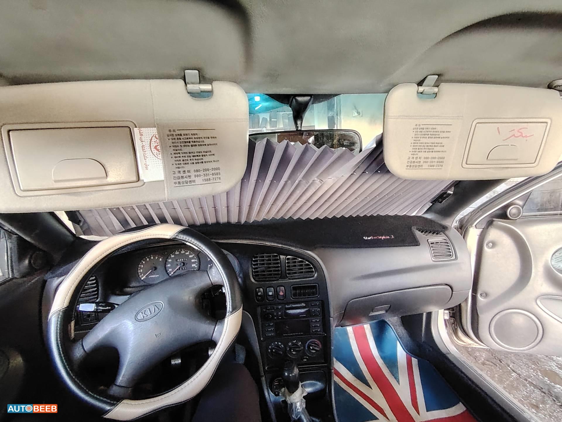 كيا سيفيا 1999