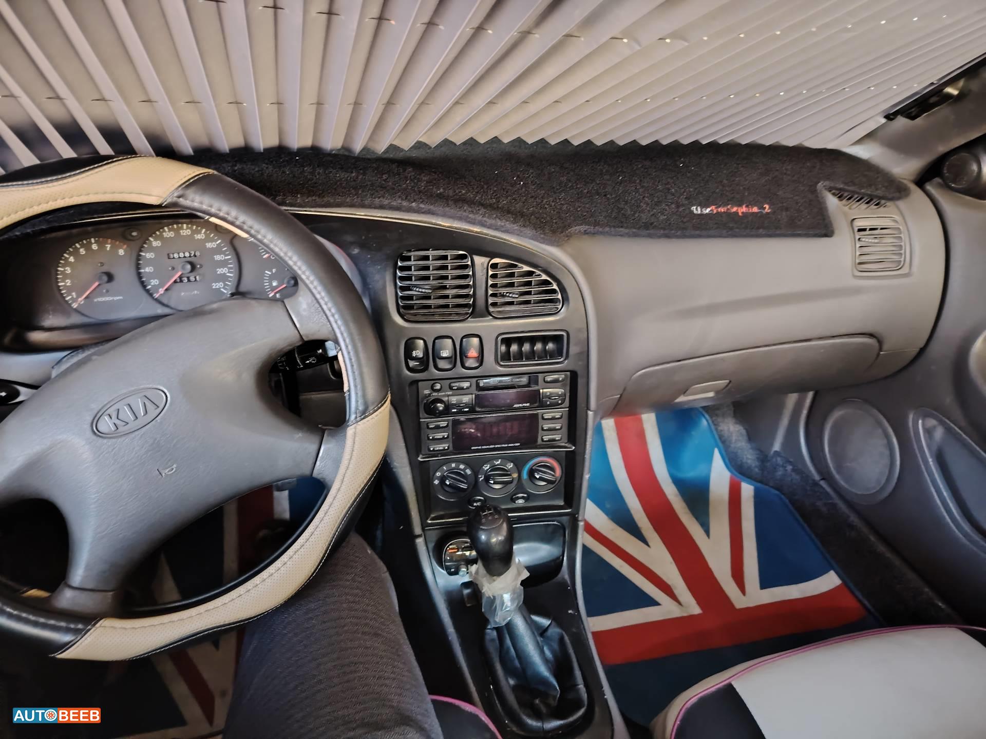 كيا سيفيا 1999