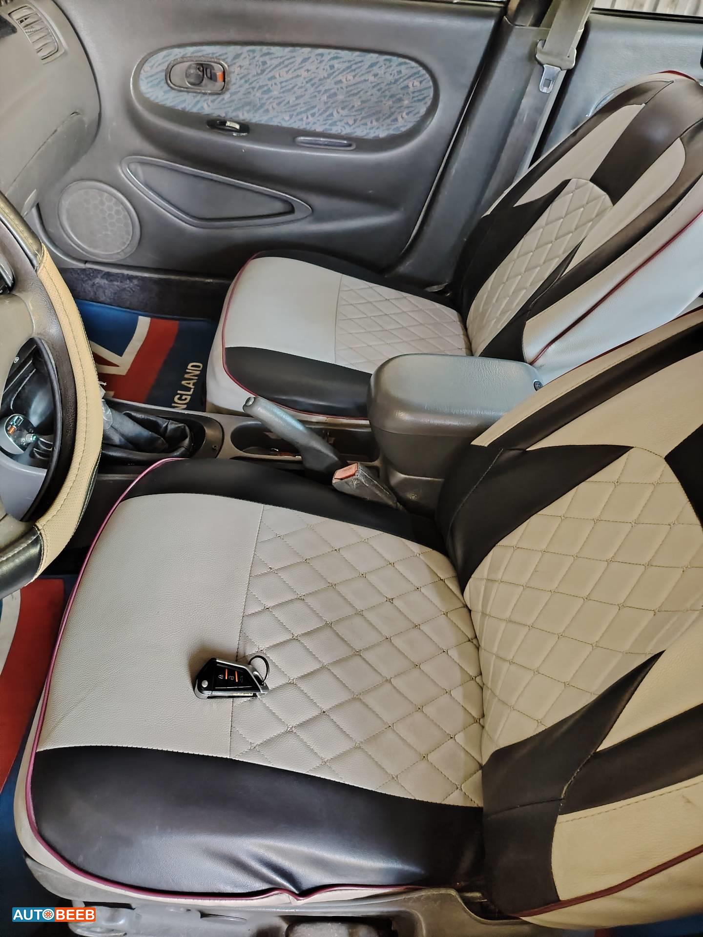 كيا سيفيا 1999