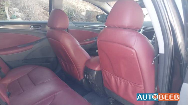 Hyundai Sonata 2013