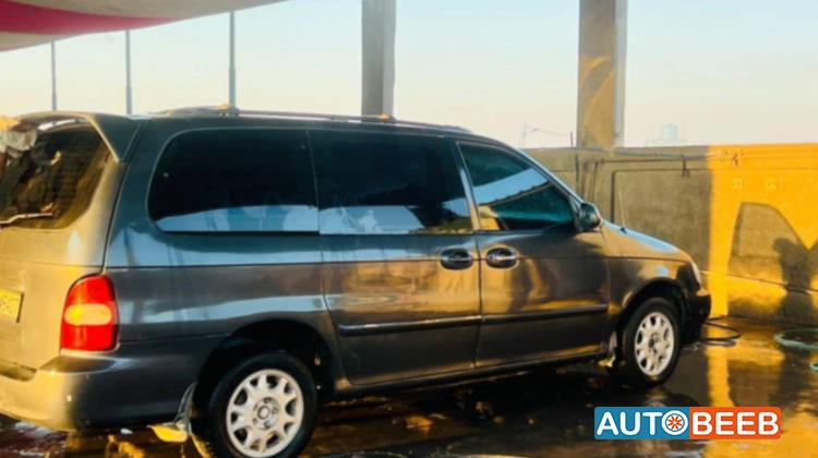 KIA Carnival 2002