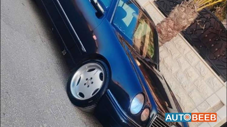 Mercedes Benz E200 1998