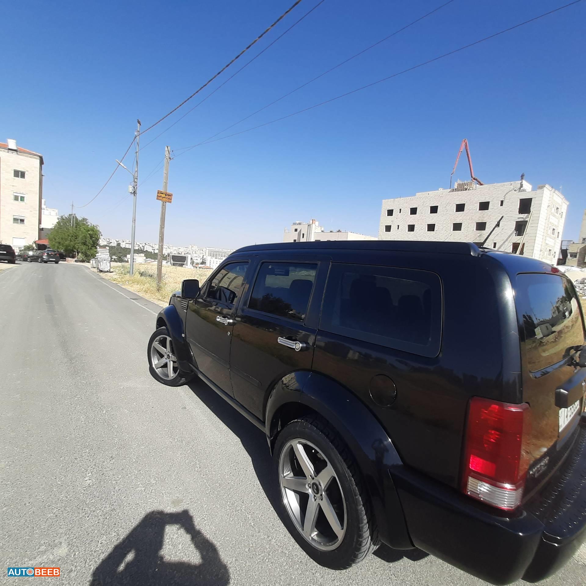 دودج نيترو 2008