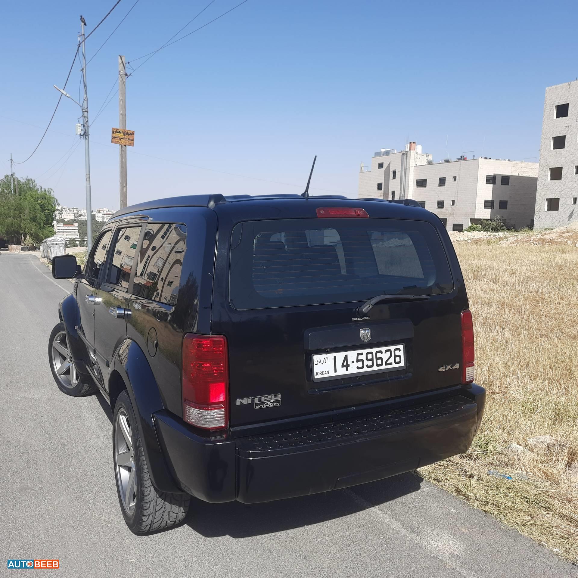 دودج نيترو 2008