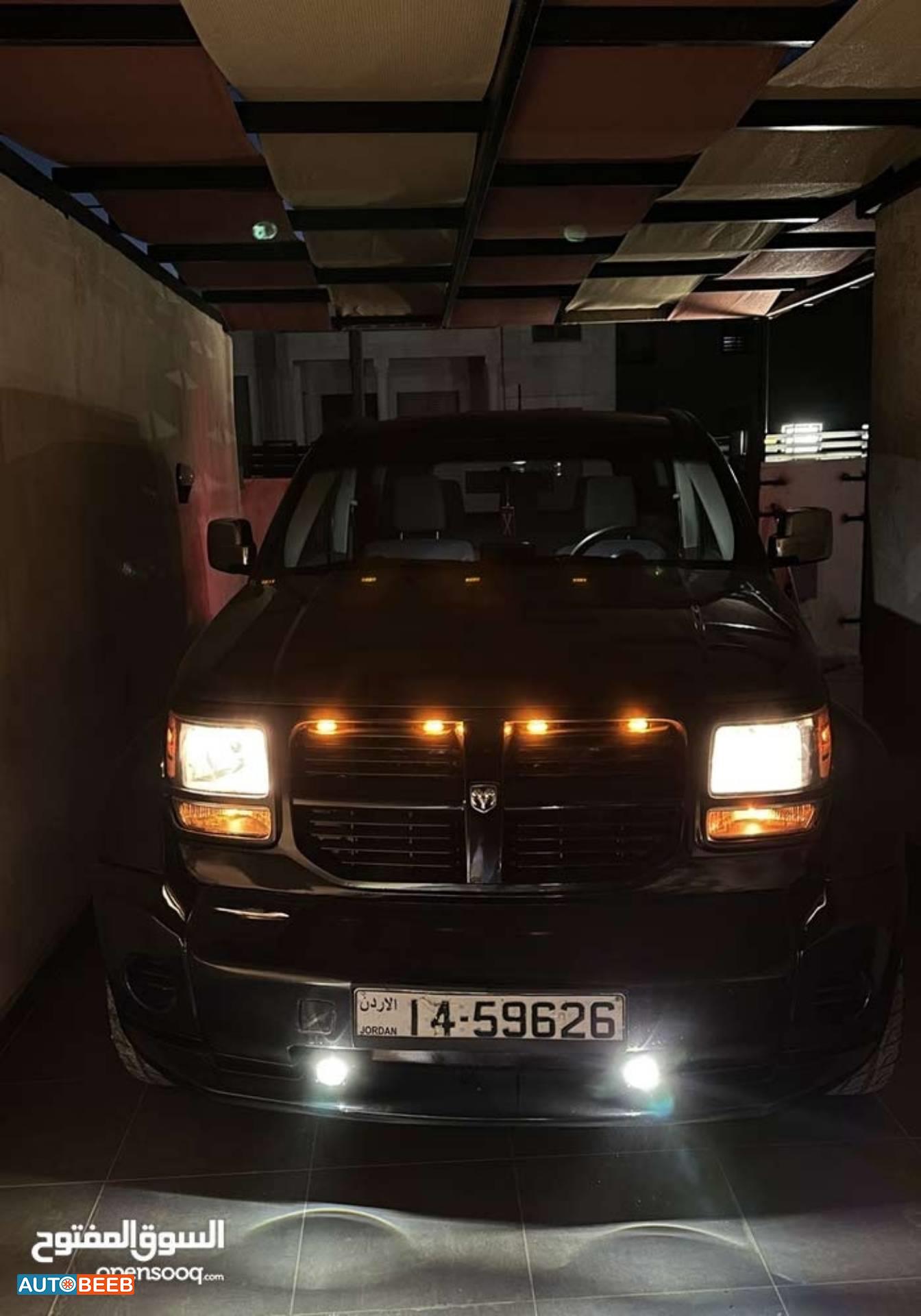 دودج نيترو 2008