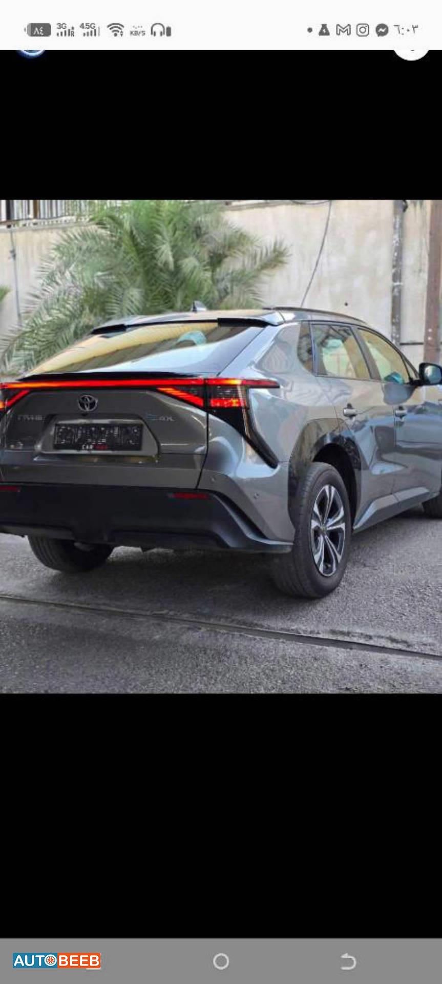 تويوتا bZ4X 2022