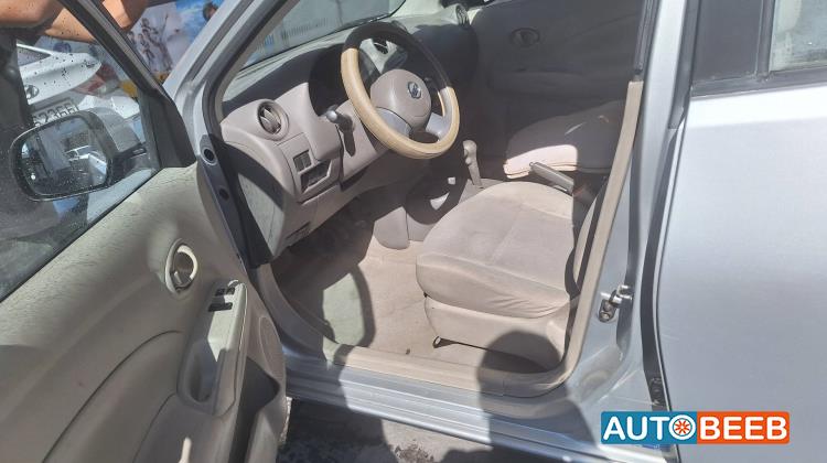 نيسان صني 2012