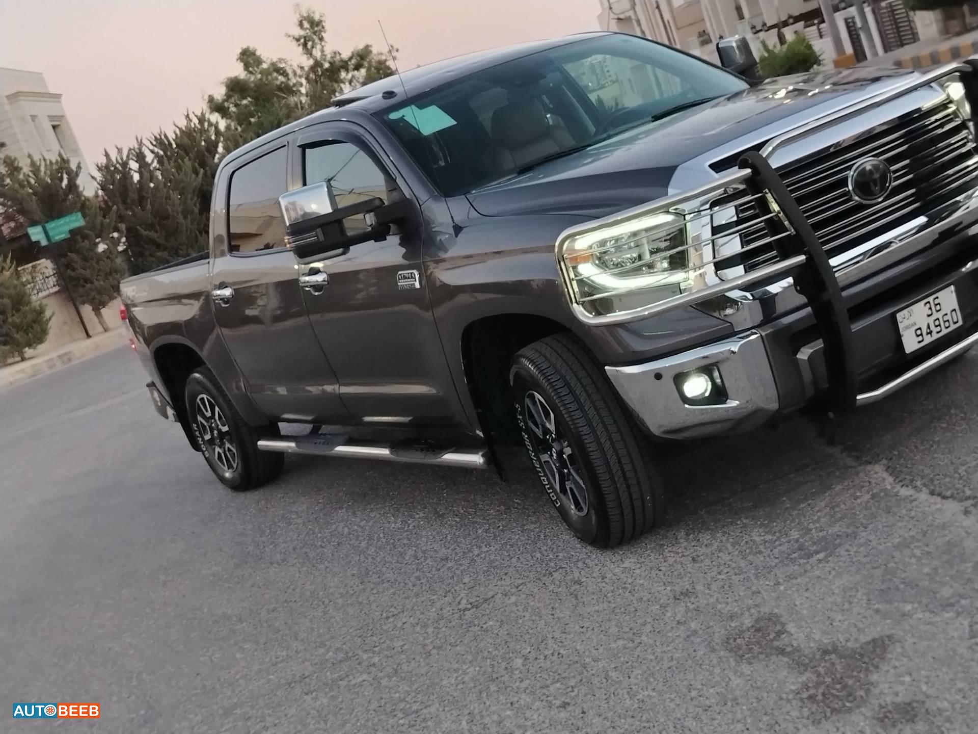 Toyota Tundra 2018