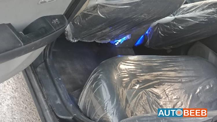 هيونداي افانتي 2008