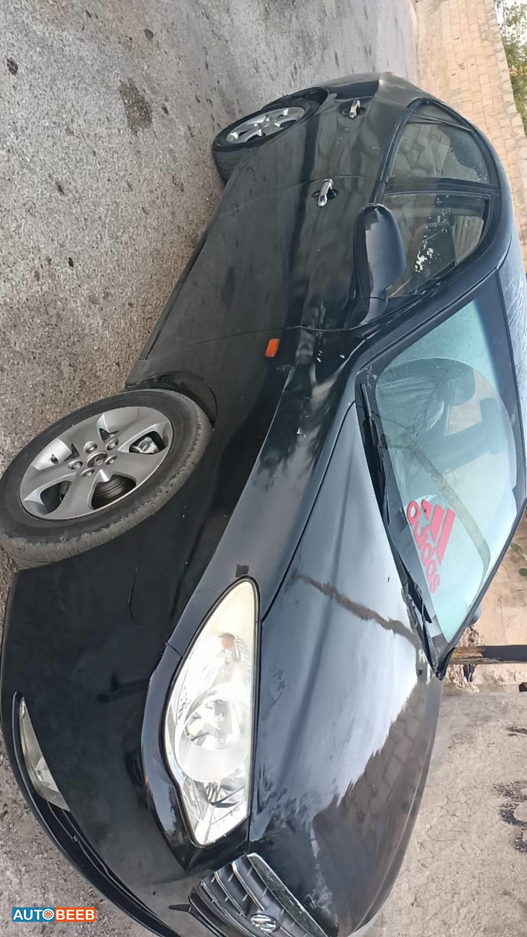 هيونداي افانتي 2008