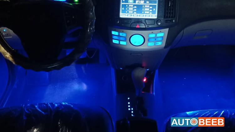 هيونداي افانتي 2008